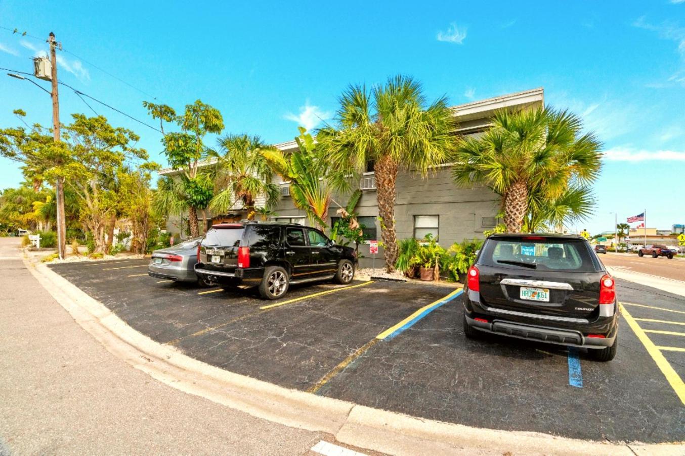 Boutique Beach Retreat St. Pete Beach Eksteriør billede
